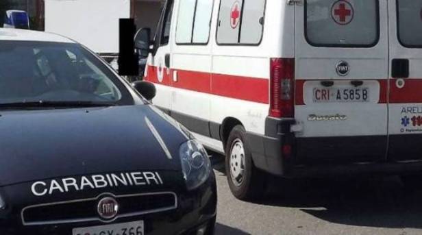 carabinieri-e-ambulanza-2.jpg